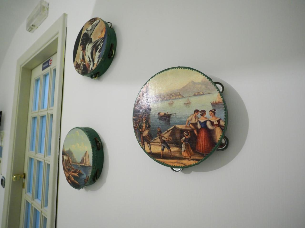 Couette-café R.g. House *